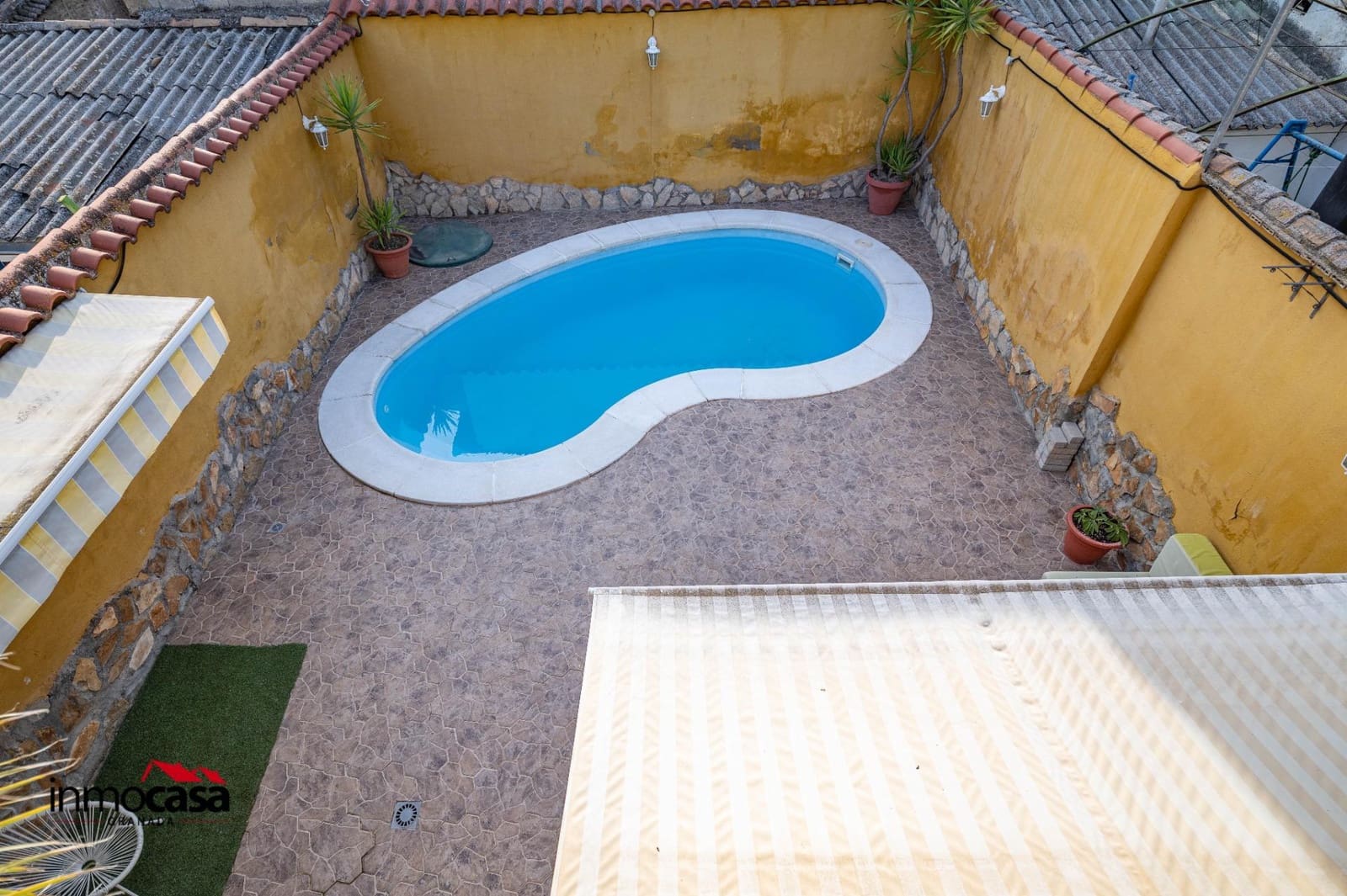 2 Zimmer Reihenhaus zu verkaufen in Atarfe mit Pool Garage - 229.000 € (Ref: 9721838)
