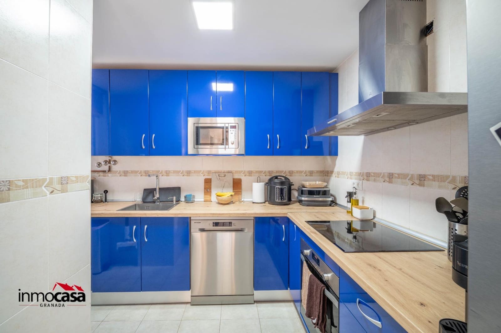 2 bedroom Flat for sale in Las Gabias with garage - € 150,000 (Ref: 9732370)