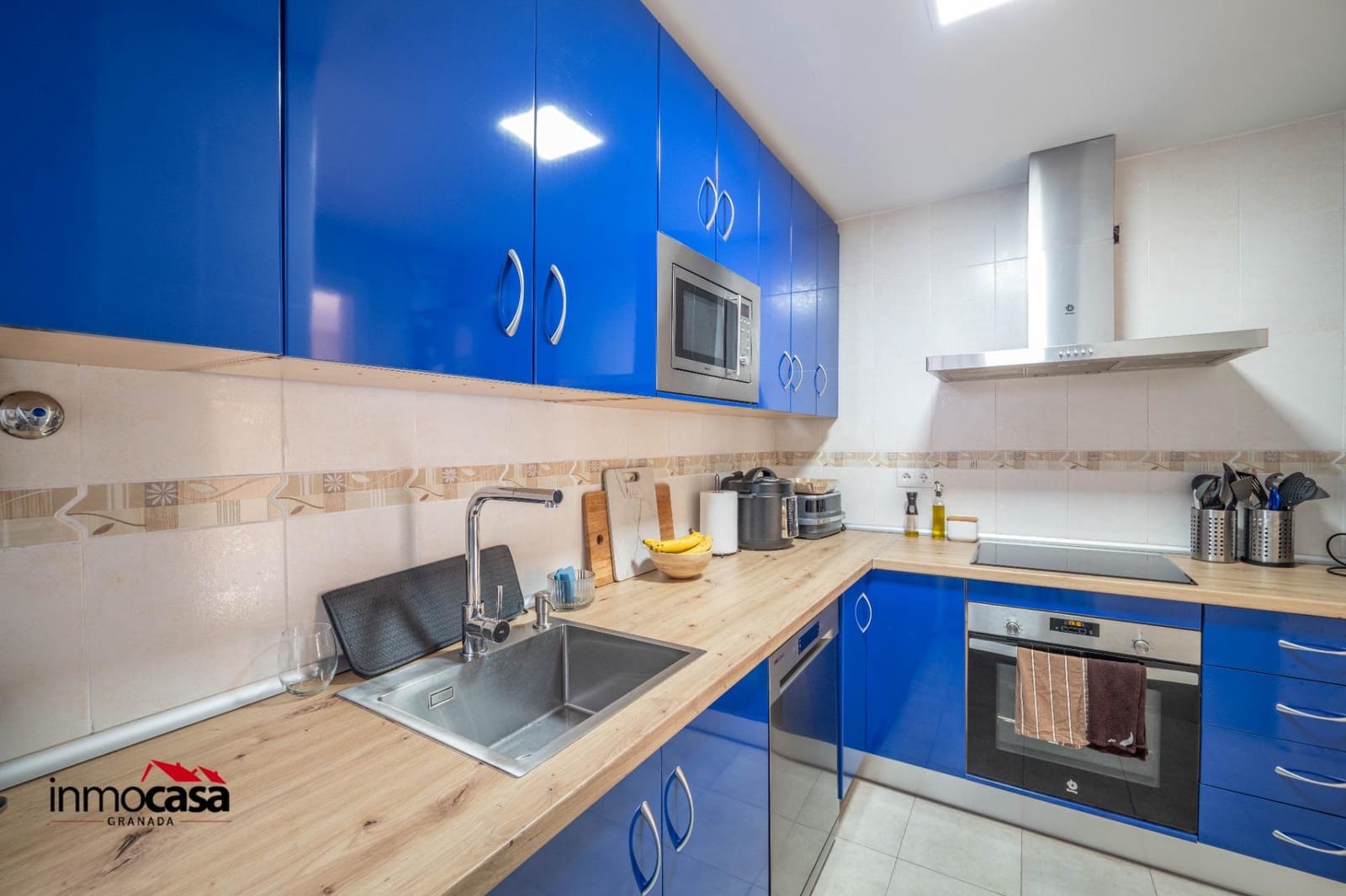 2 bedroom Flat for sale in Las Gabias with garage - € 150,000 (Ref: 9732370)