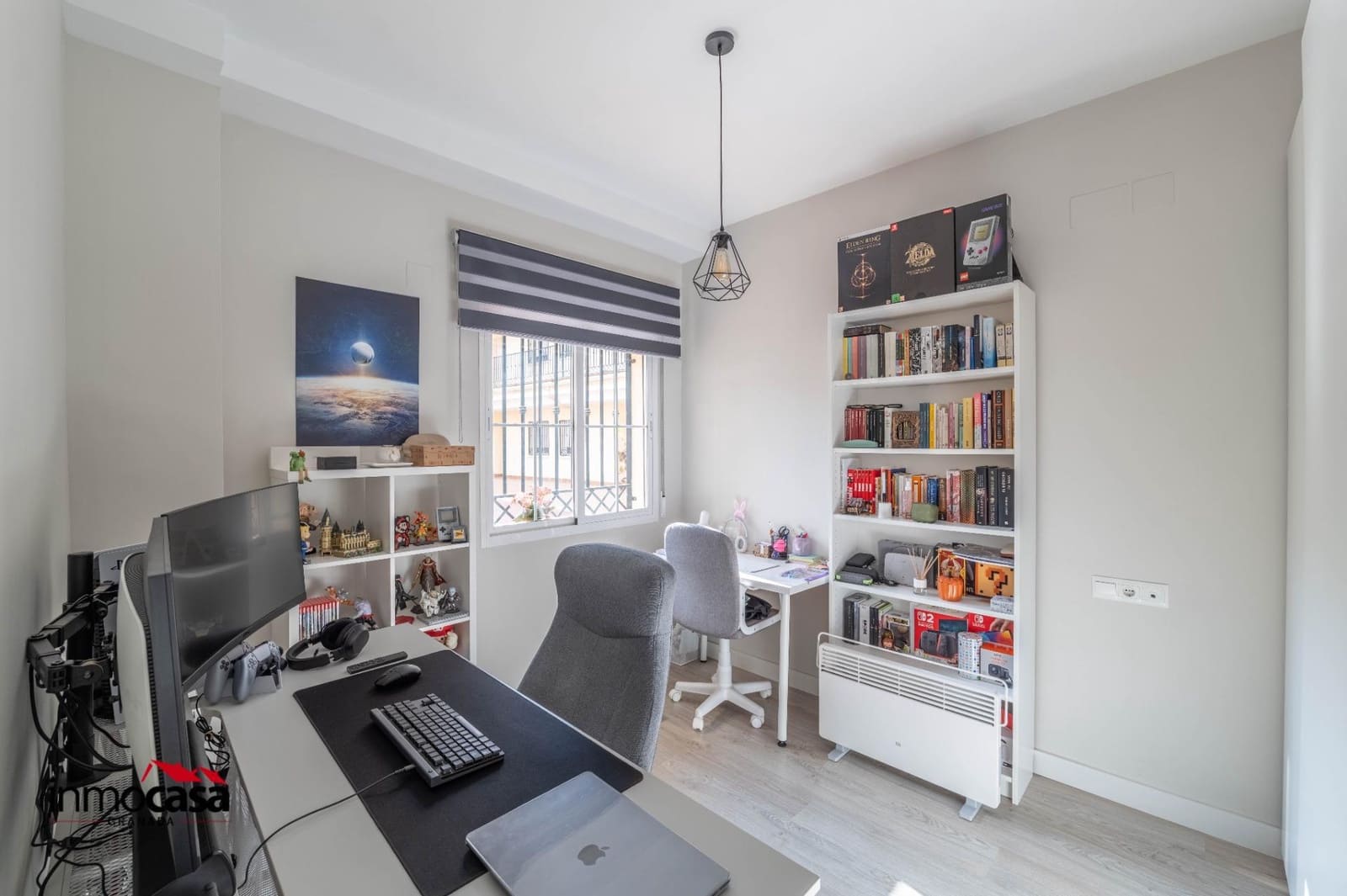 2 bedroom Flat for sale in Las Gabias with garage - € 150,000 (Ref: 9732370)