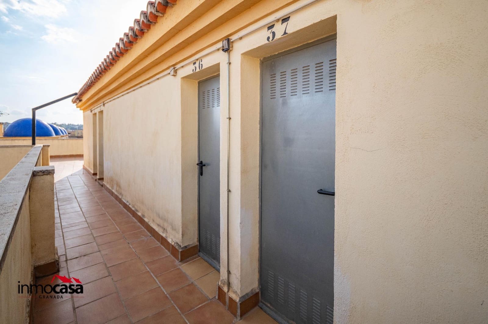 2 bedroom Flat for sale in Las Gabias with garage - € 150,000 (Ref: 9732370)