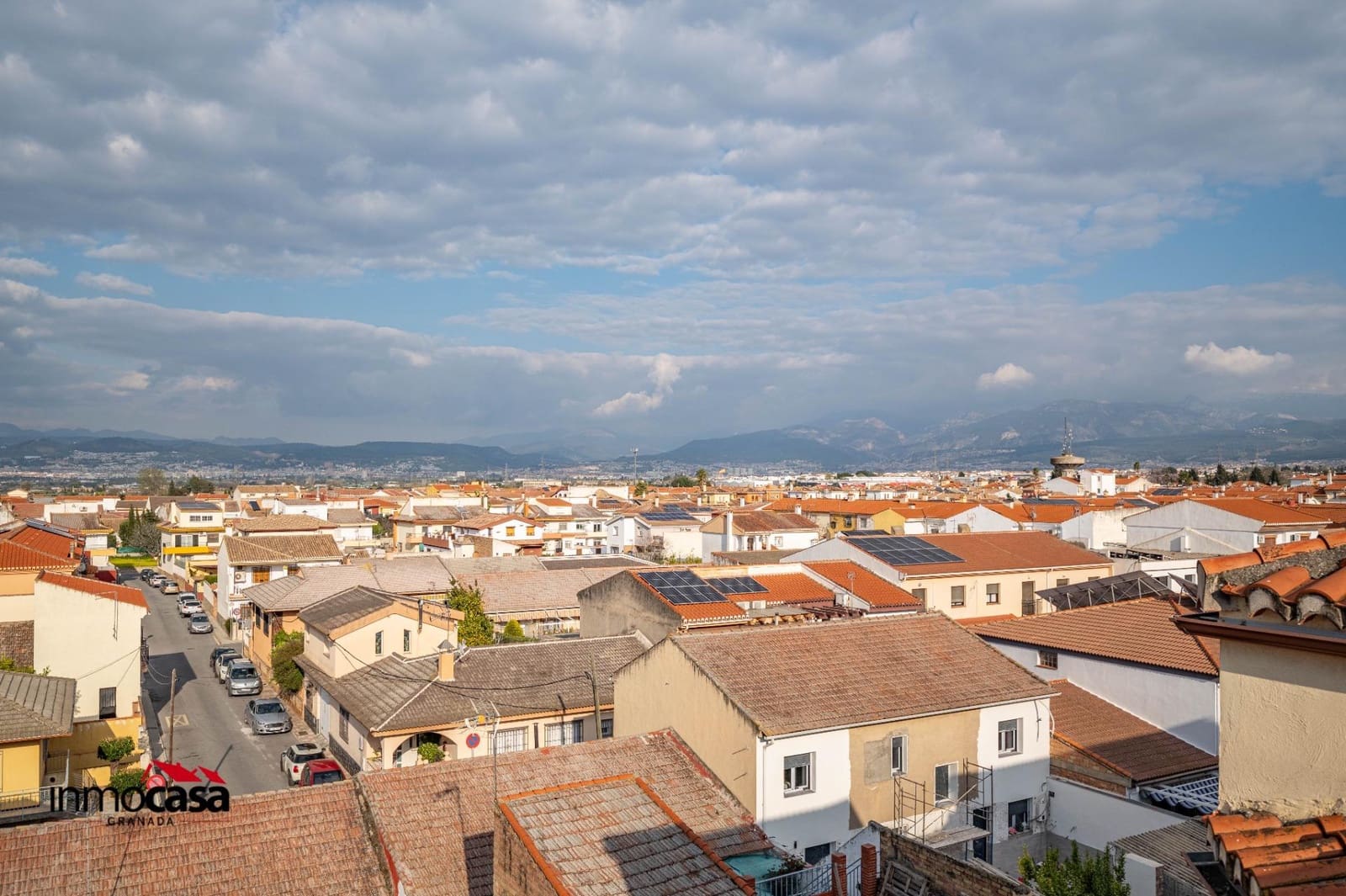 2 bedroom Flat for sale in Las Gabias with garage - € 150,000 (Ref: 9732370)