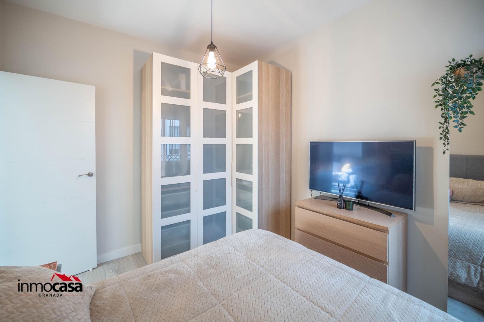 2 soveværelse Lejlighed til salg i Las Gabias med garage - € 149.000 (Ref: 9732370)
