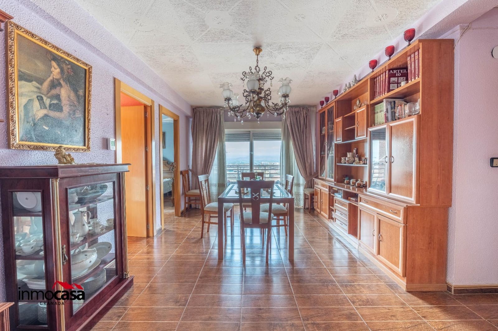 3 bedroom Flat for sale in Granada city with garage - € 229,900 (Ref: 9732371)