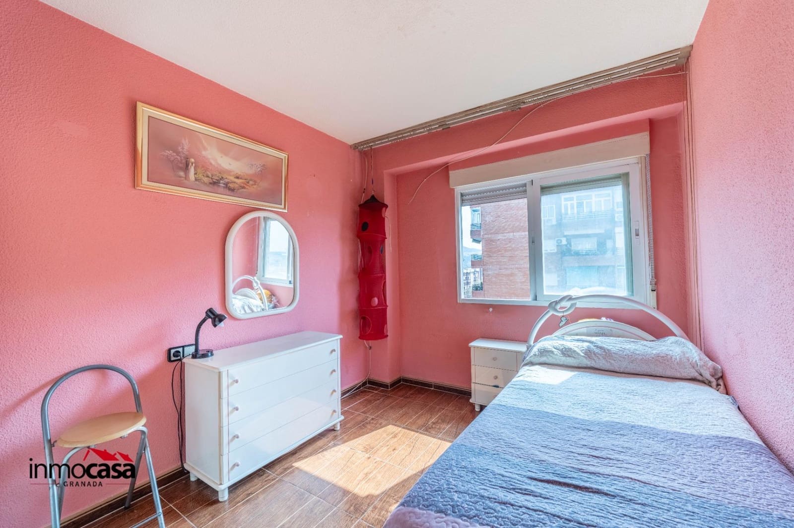 3 bedroom Flat for sale in Granada city with garage - € 229,900 (Ref: 9732371)