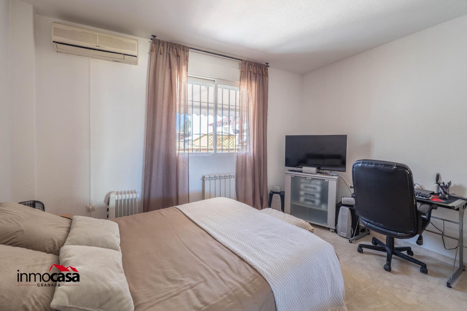 4 bedroom Townhouse for sale in Monachil - € 275,000 (Ref: 9738944)