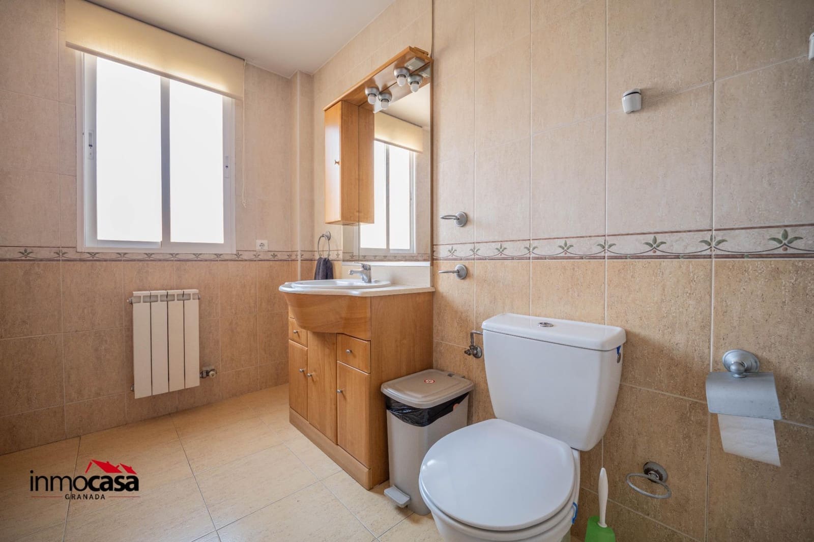 4 bedroom Townhouse for sale in Monachil - € 275,000 (Ref: 9738944)