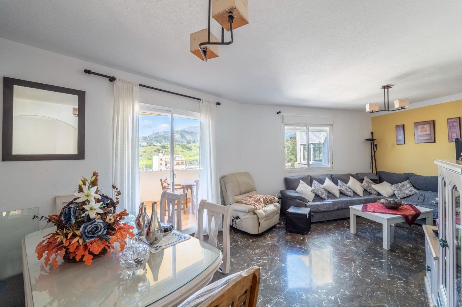 3 slaapkamer Huis te koop in La Herradura met garage - € 339.900 (Ref: 9743214)