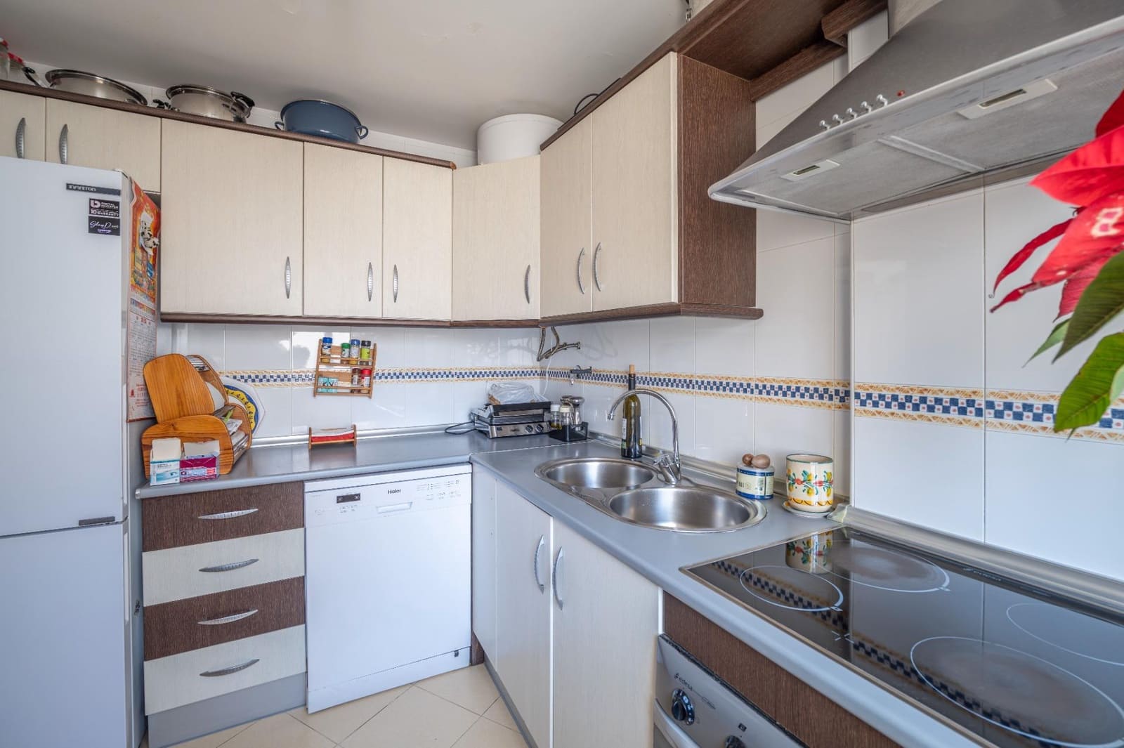 3 slaapkamer Huis te koop in La Herradura met garage - € 339.900 (Ref: 9743214)