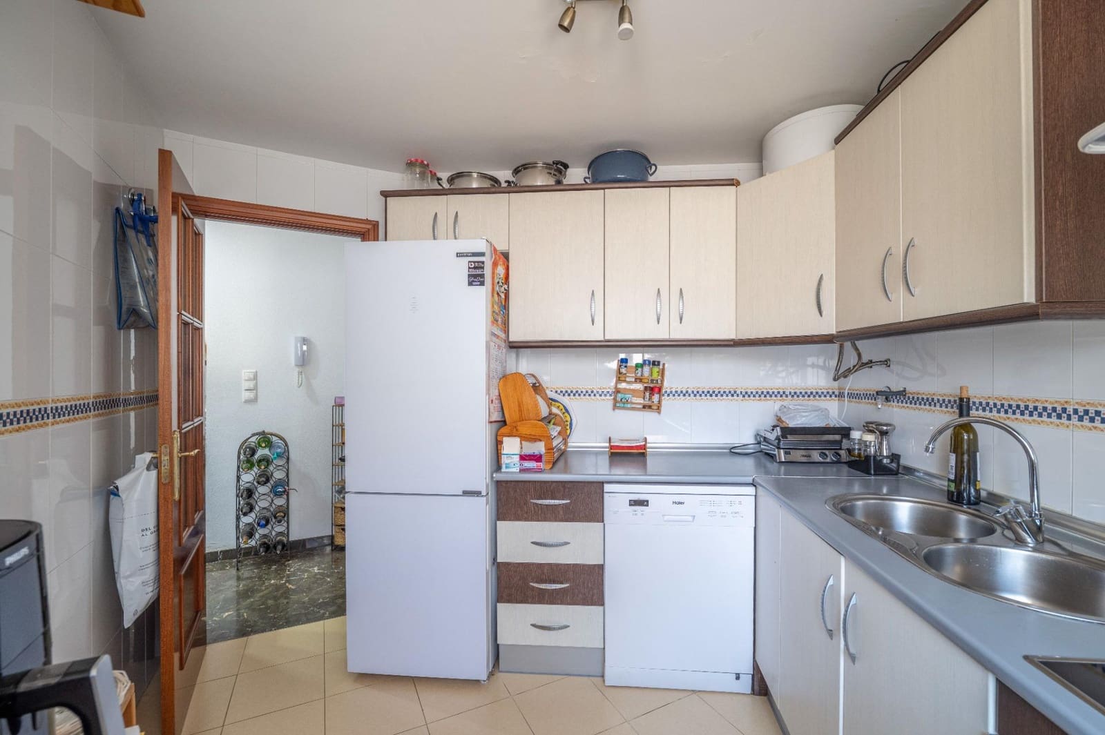 3 slaapkamer Huis te koop in La Herradura met garage - € 339.900 (Ref: 9743214)