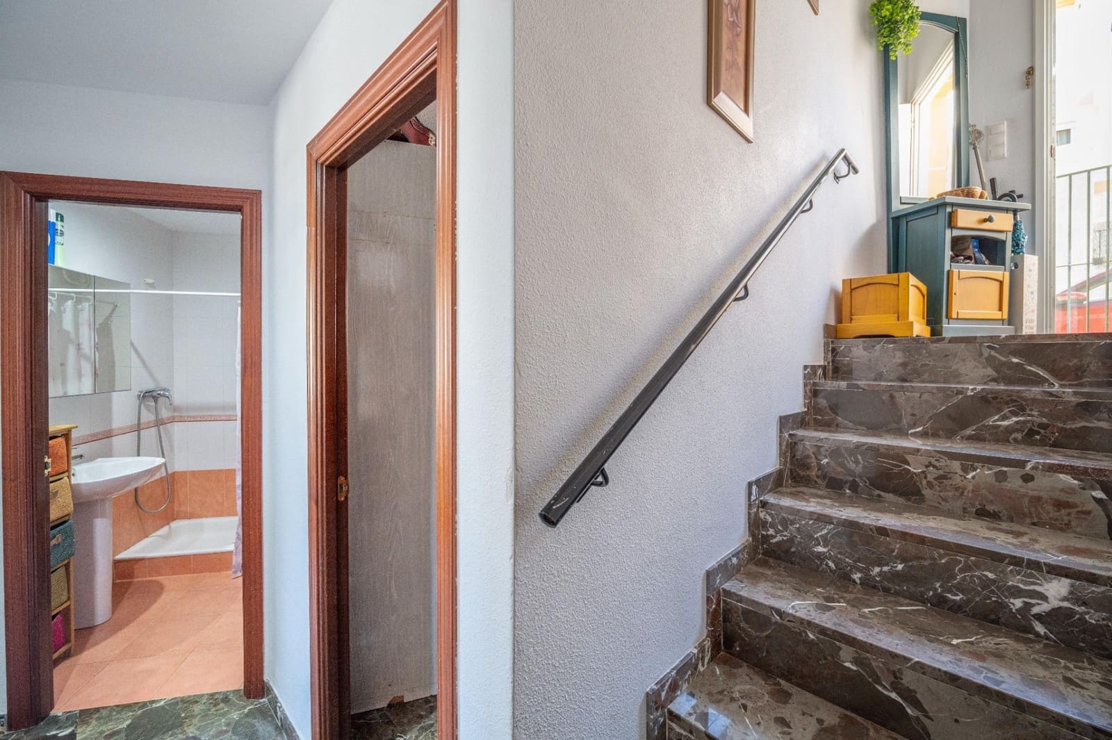 3 slaapkamer Huis te koop in La Herradura met garage - € 339.900 (Ref: 9743214)