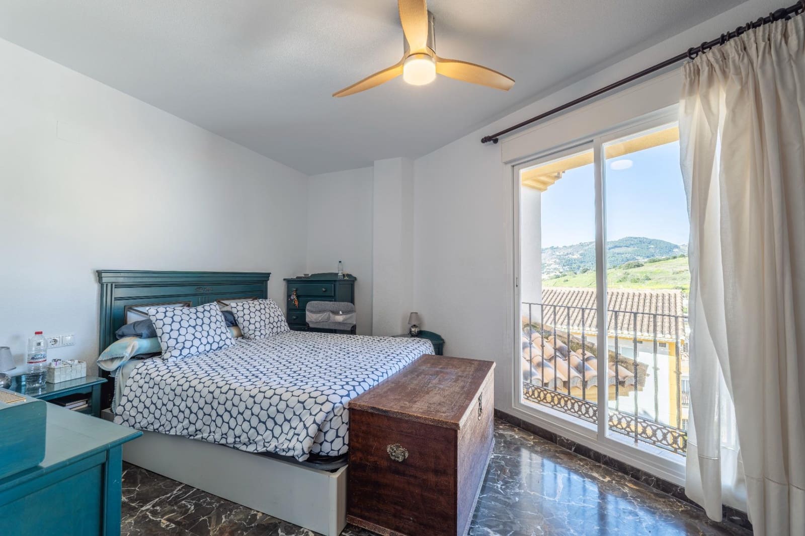 3 slaapkamer Huis te koop in La Herradura met garage - € 339.900 (Ref: 9743214)