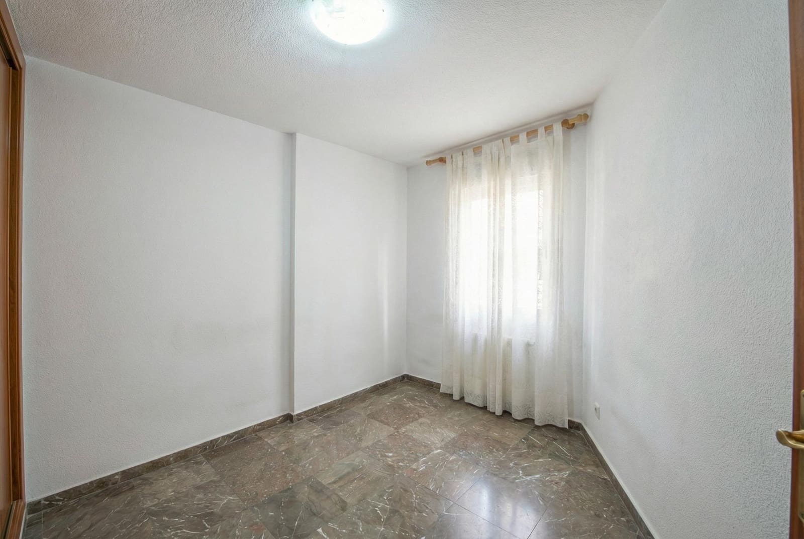 3 slaapkamer Huis te koop in La Herradura met garage - € 339.900 (Ref: 9743214)