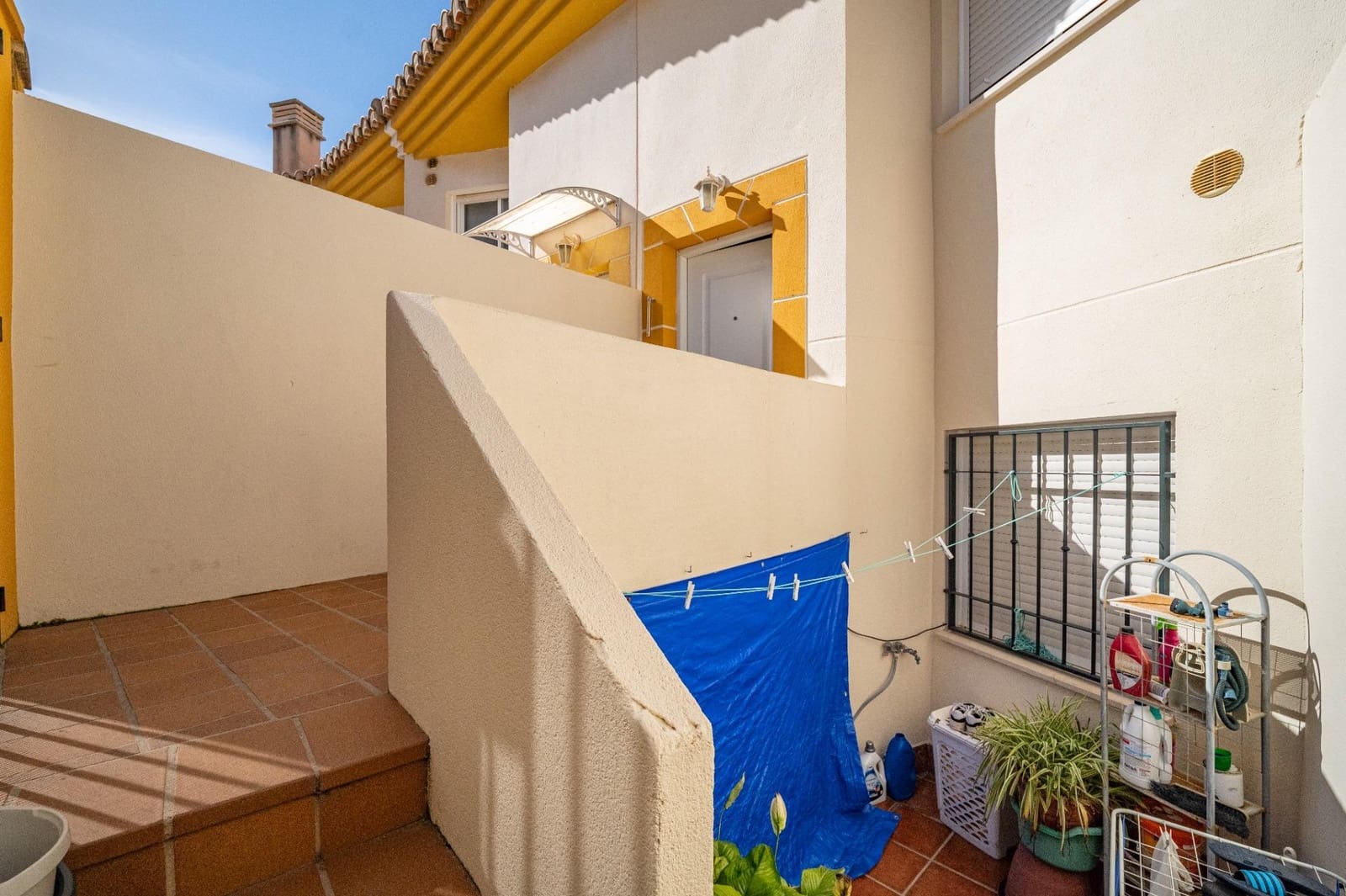 3 slaapkamer Huis te koop in La Herradura met garage - € 339.900 (Ref: 9743214)