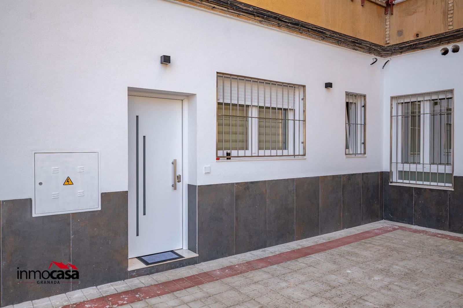 2 soverom Leilighet til leie i Granada by - € 800 (Ref: 9748156)