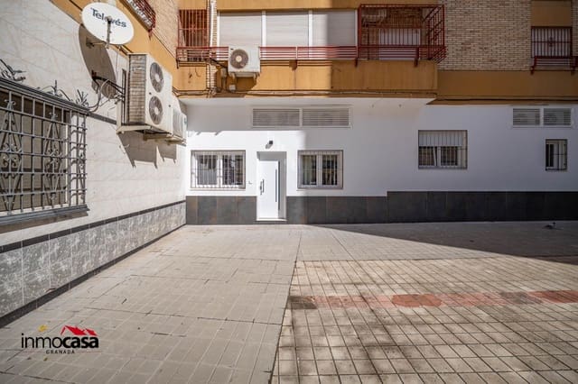 2 soverom Leilighet til leie i Granada by - € 800 (Ref: 9748156)