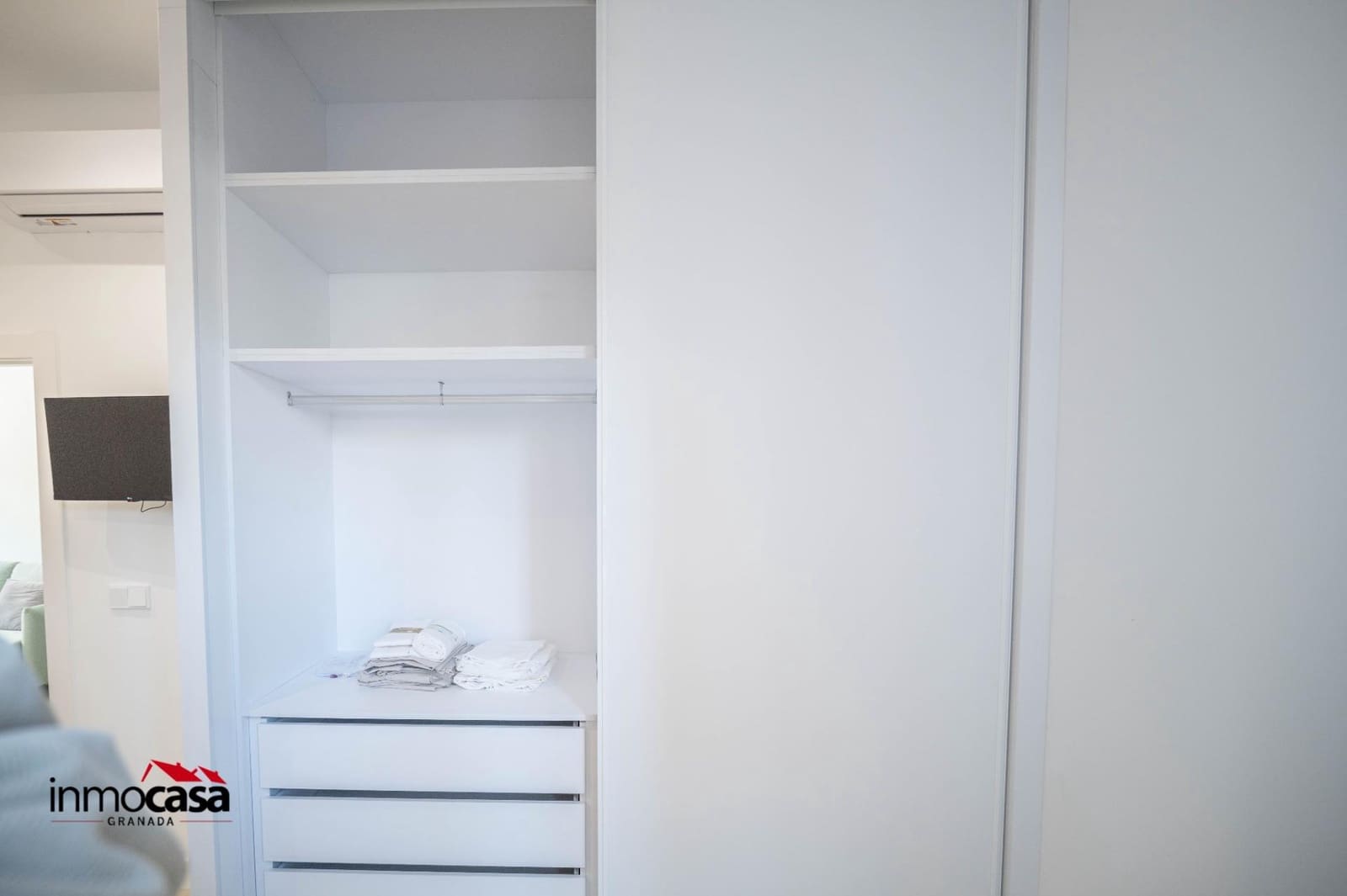 2 soverom Leilighet til leie i Granada by - € 800 (Ref: 9748156)