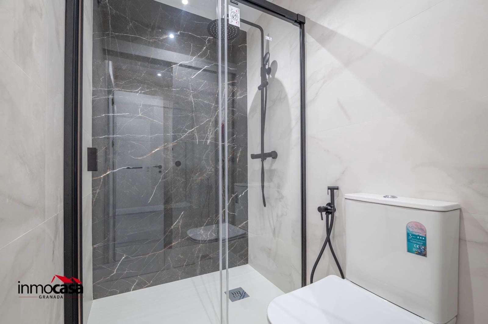 2 soverom Leilighet til leie i Granada by - € 800 (Ref: 9748156)