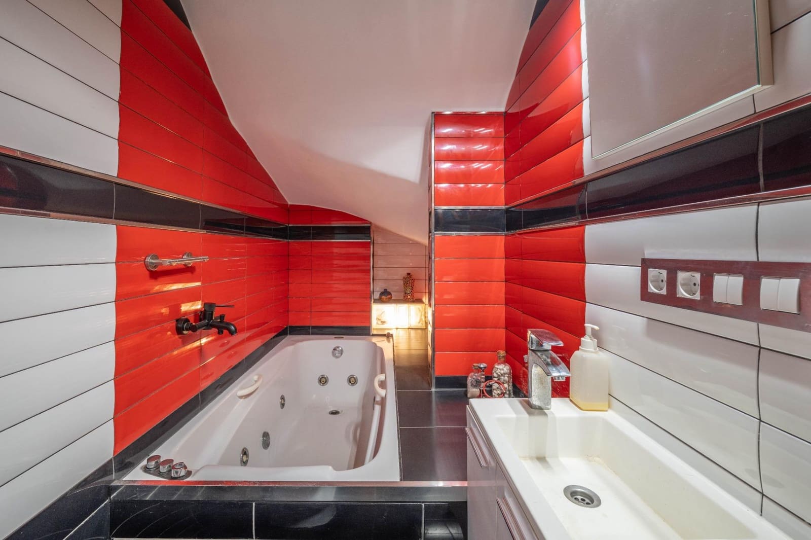 3 slaapkamer Rijtjeshuis te koop in Maracena - € 215.000 (Ref: 9748157)