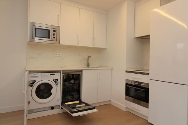 Studio zu vermieten in Granada Stadt mit Pool - 750 € (Ref: 9748158)