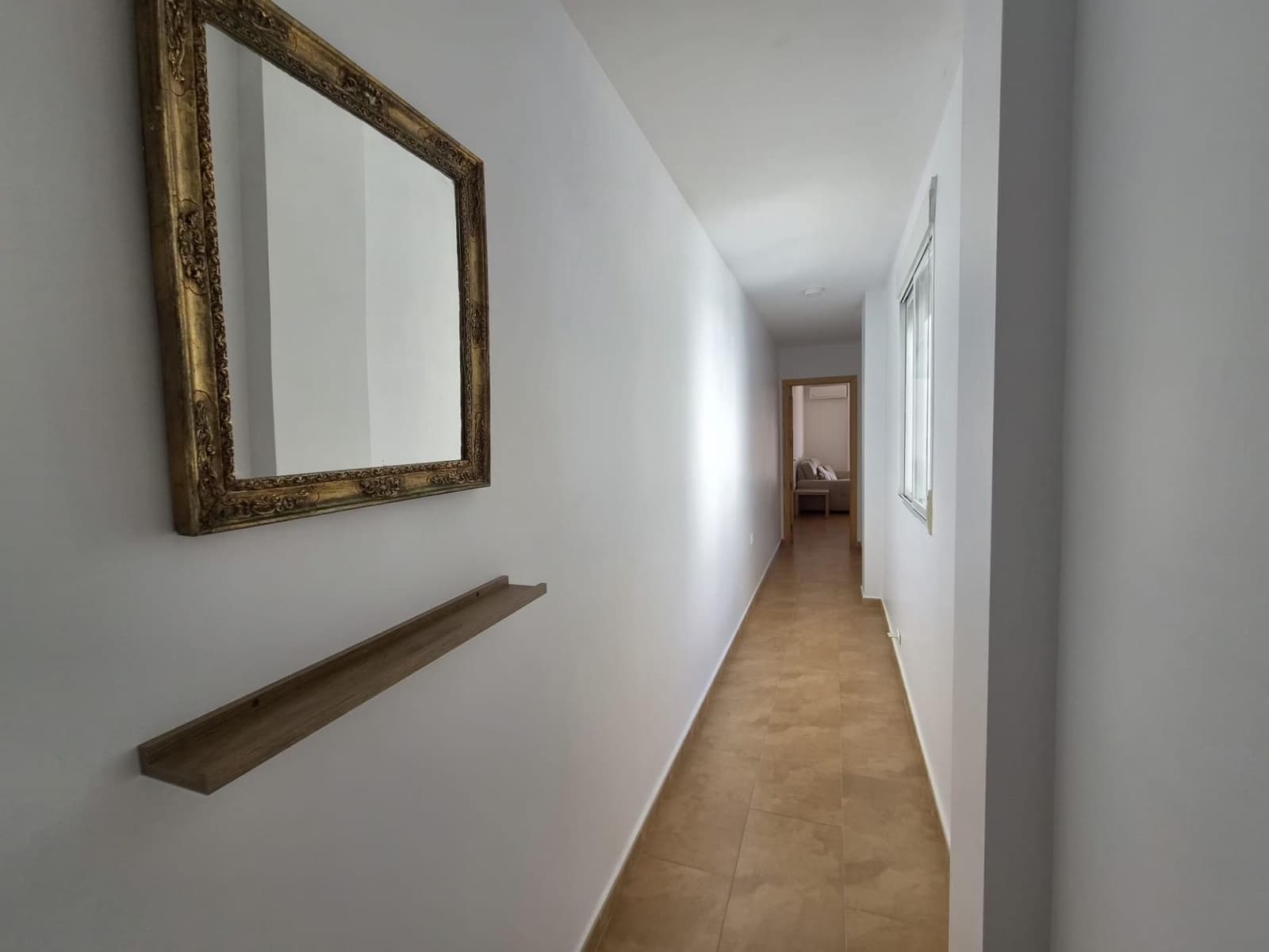 2 slaapkamer Flat te huur in Armilla met garage - € 700 (Ref: 9748159)