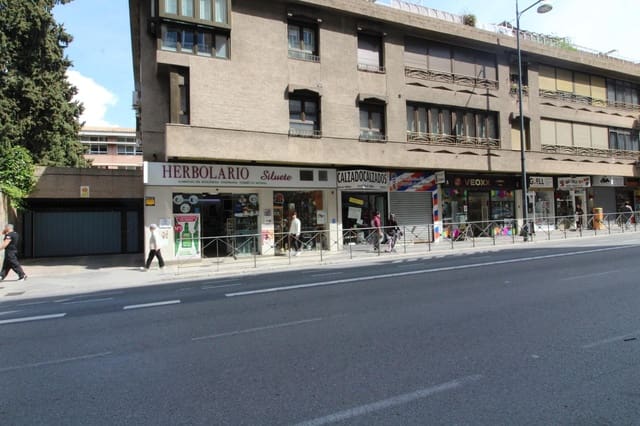 Erhverv til leje i Cervantes, Granada by - € 650 (Ref: 9755863)