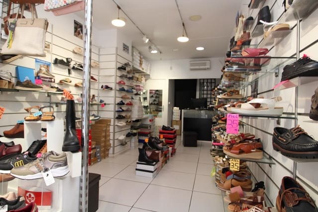 Erhverv til leje i Cervantes, Granada by - € 650 (Ref: 9755863)