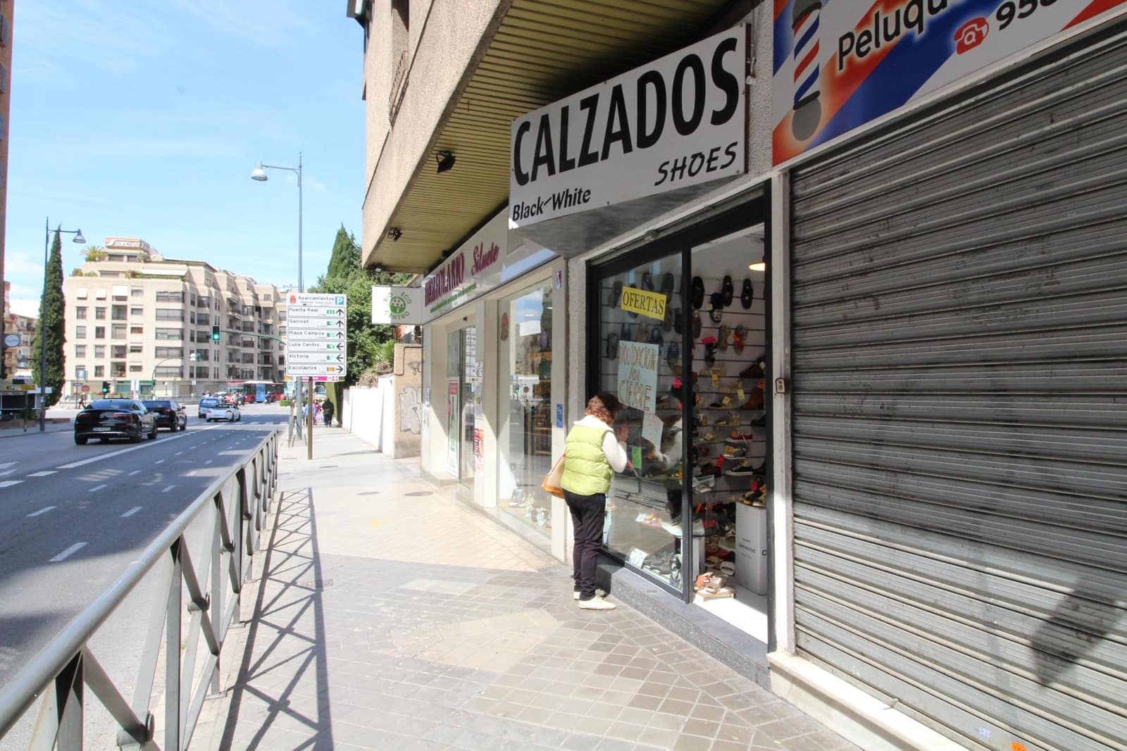 Erhverv til leje i Granada by - € 650 (Ref: 9755863)