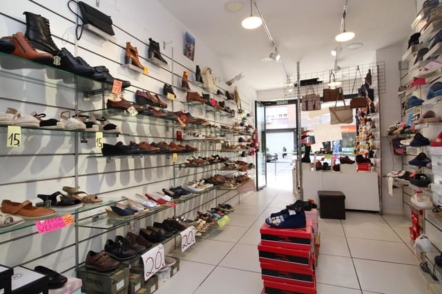 Erhverv til leje i Cervantes, Granada by - € 650 (Ref: 9755863)