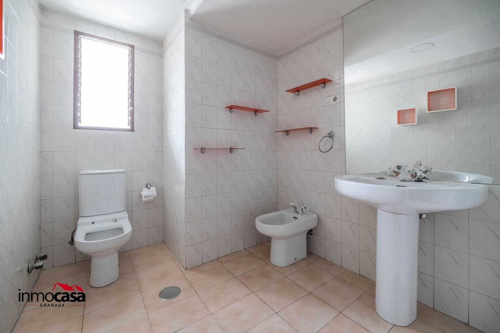 2 bedroom Flat for sale in Granada city - € 168,000 (Ref: 9759123)