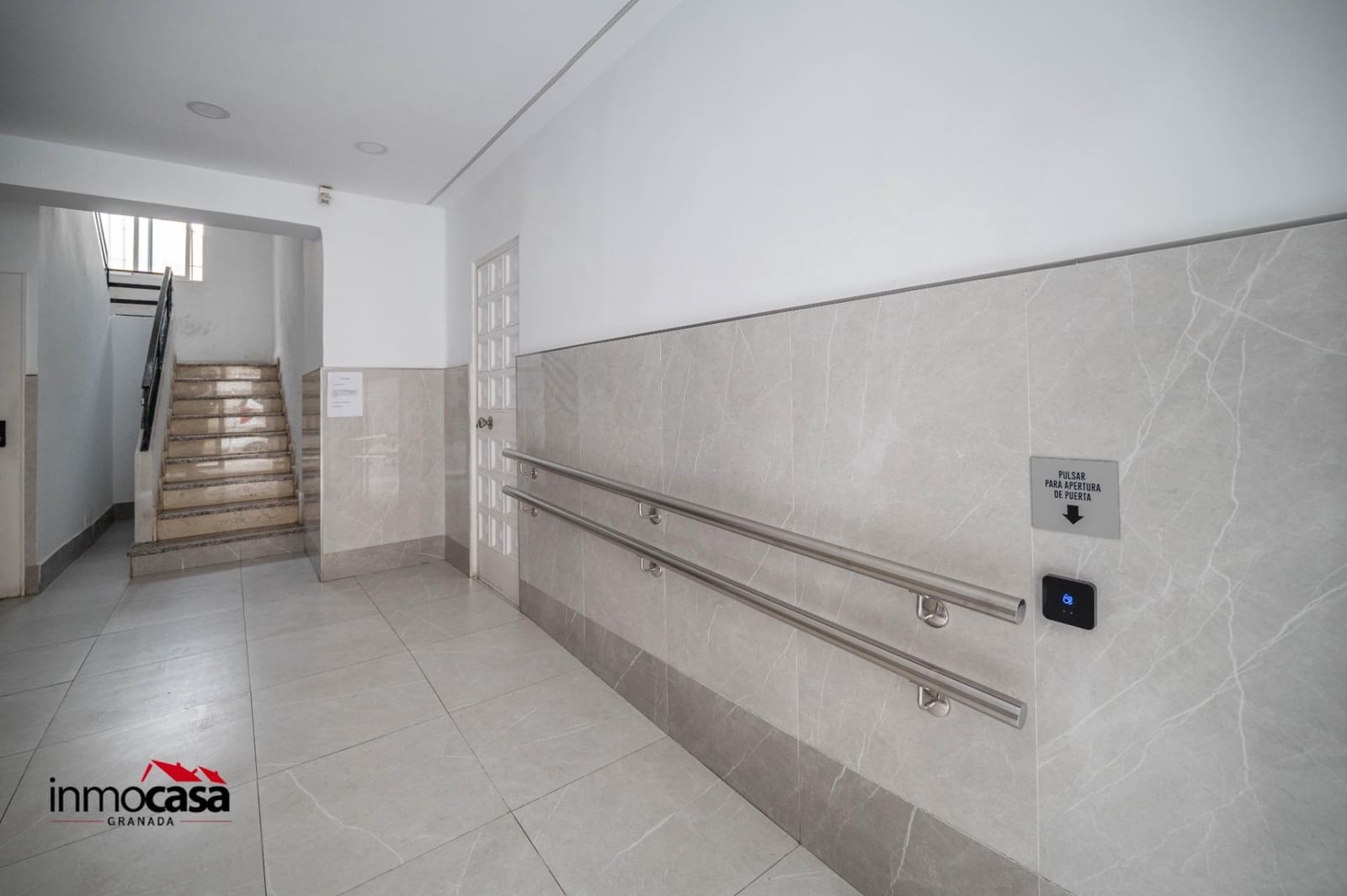 2 bedroom Flat for sale in Granada city - € 168,000 (Ref: 9759123)
