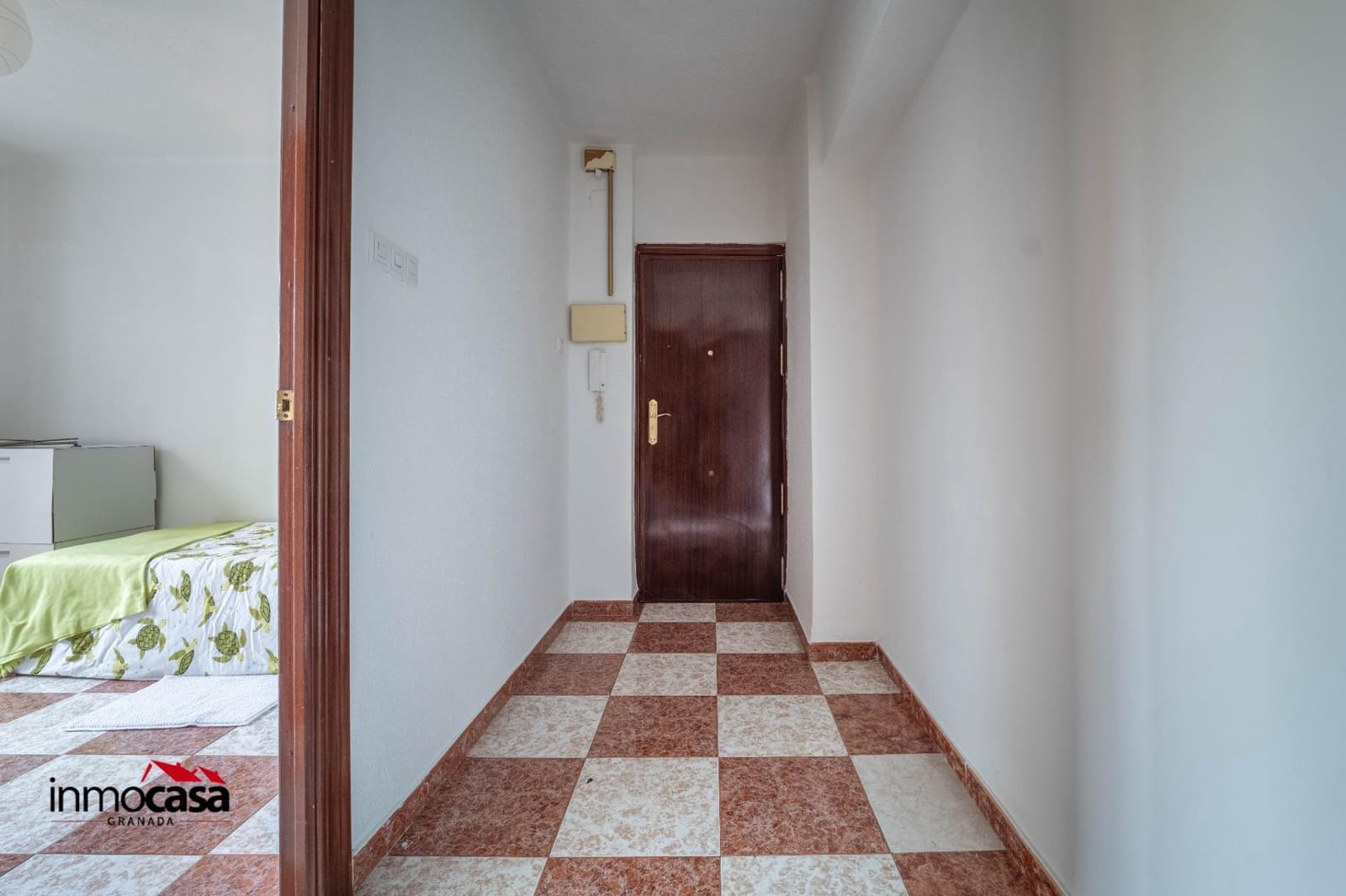 2 bedroom Flat for sale in Granada city - € 168,000 (Ref: 9759123)