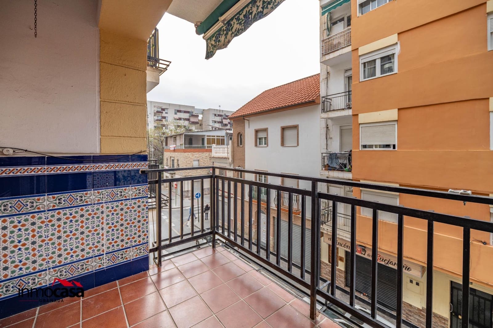 2 bedroom Flat for sale in Granada city - € 168,000 (Ref: 9759123)