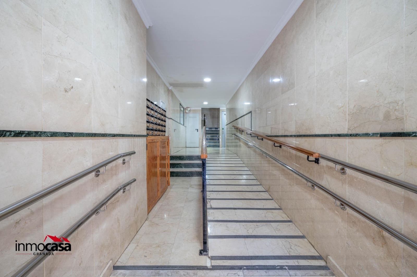 3 bedroom Flat for sale in Granada city - € 220,000 (Ref: 9759124)