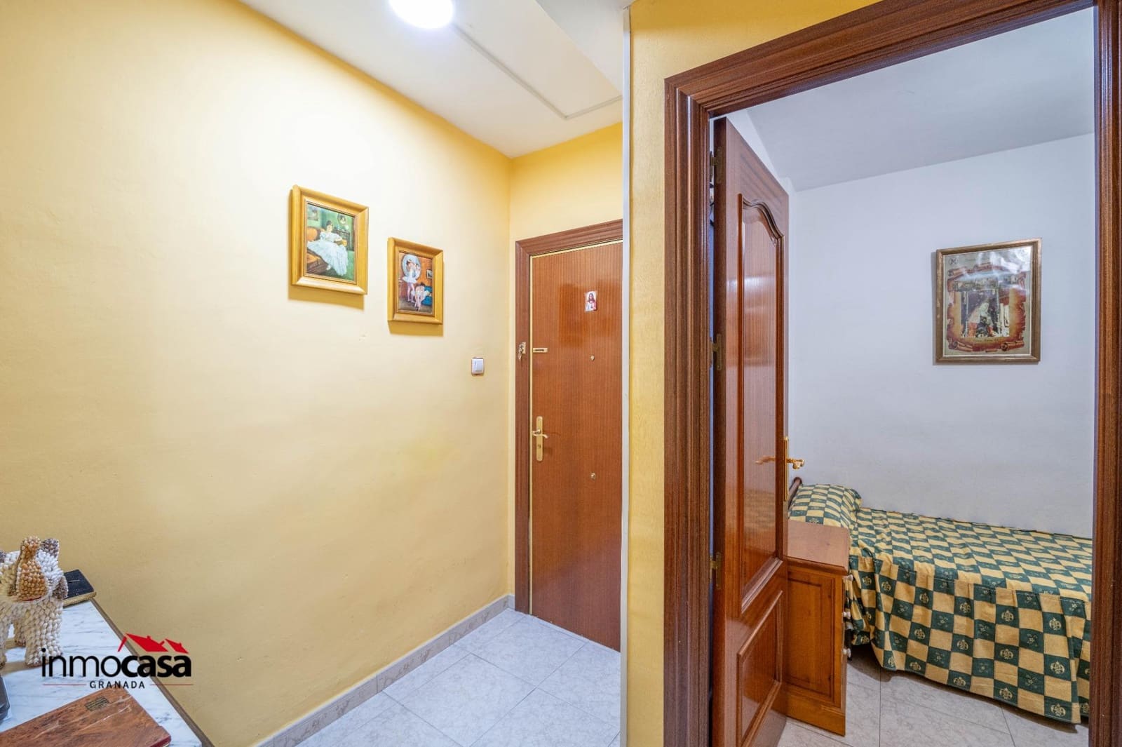 3 bedroom Flat for sale in Granada city - € 220,000 (Ref: 9759124)