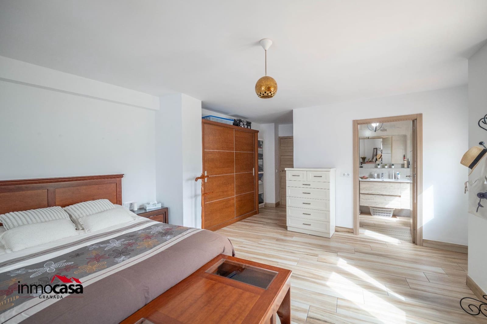 3 slaapkamer Halfvrijstaande villa te koop in Lecrin - € 180.000 (Ref: 9788532)