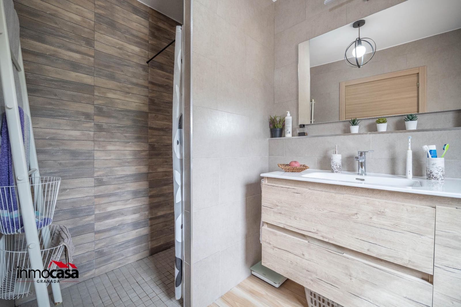 3 slaapkamer Halfvrijstaande villa te koop in Lecrin - € 180.000 (Ref: 9788532)