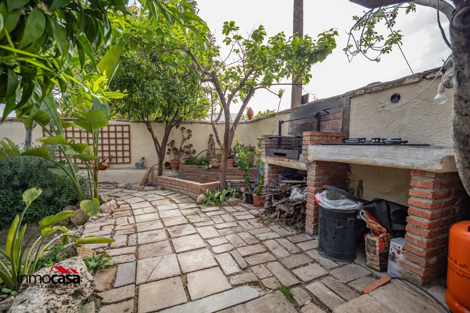 3 slaapkamer Halfvrijstaande villa te koop in Lecrin - € 180.000 (Ref: 9788532)