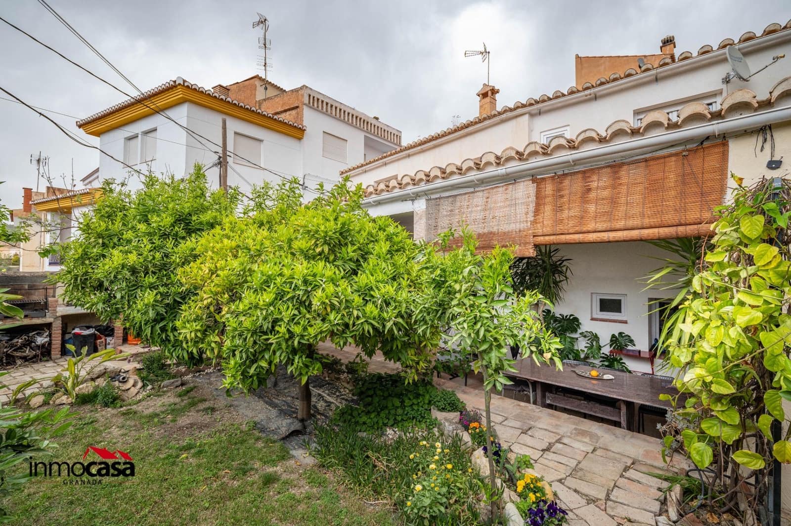 3 slaapkamer Halfvrijstaande villa te koop in Lecrin - € 180.000 (Ref: 9788532)