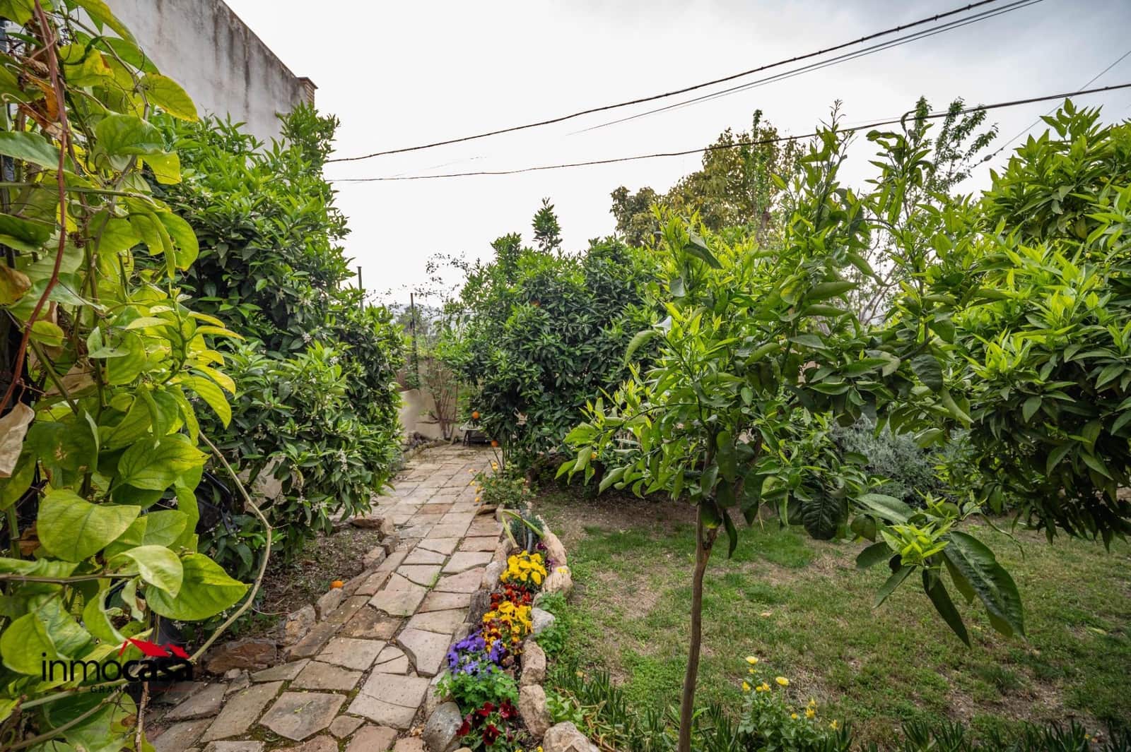 3 slaapkamer Halfvrijstaande villa te koop in Lecrin - € 180.000 (Ref: 9788532)