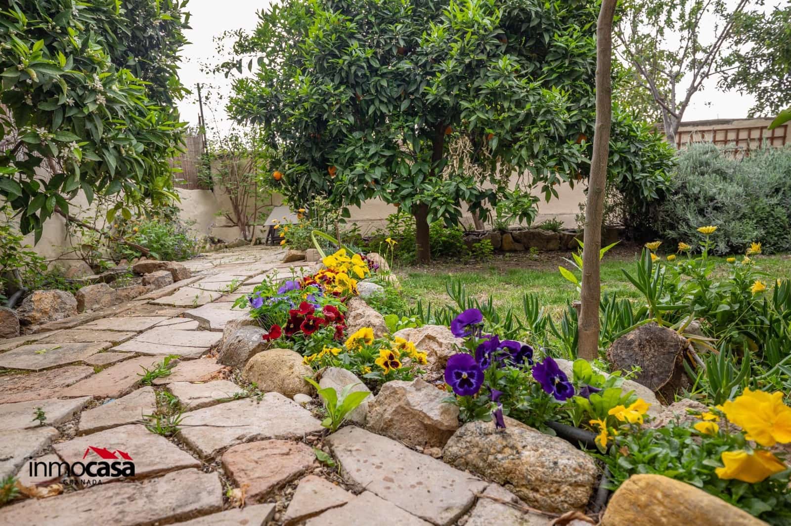 3 slaapkamer Halfvrijstaande villa te koop in Lecrin - € 180.000 (Ref: 9788532)