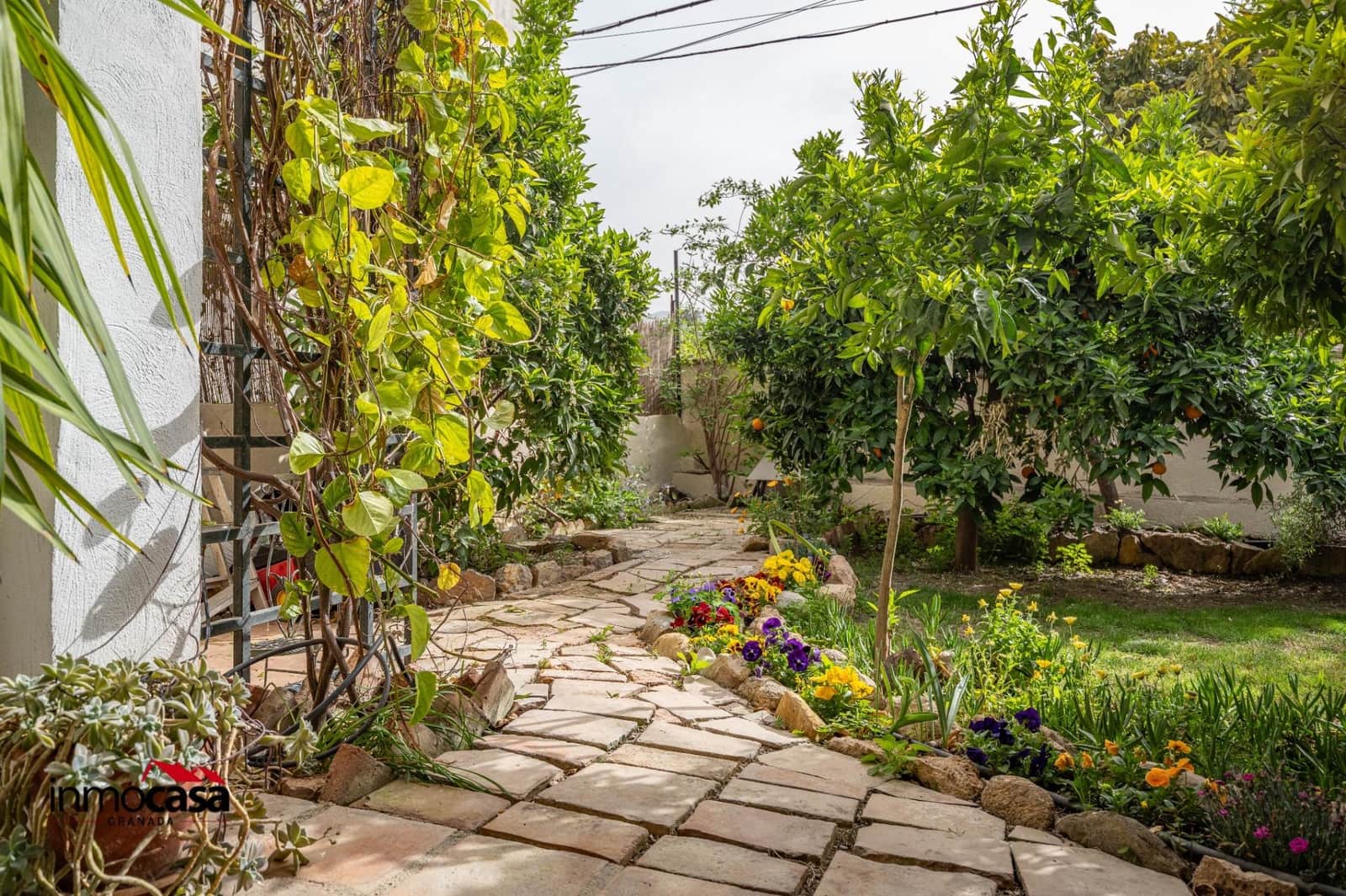 3 slaapkamer Halfvrijstaande villa te koop in Lecrin - € 180.000 (Ref: 9788532)