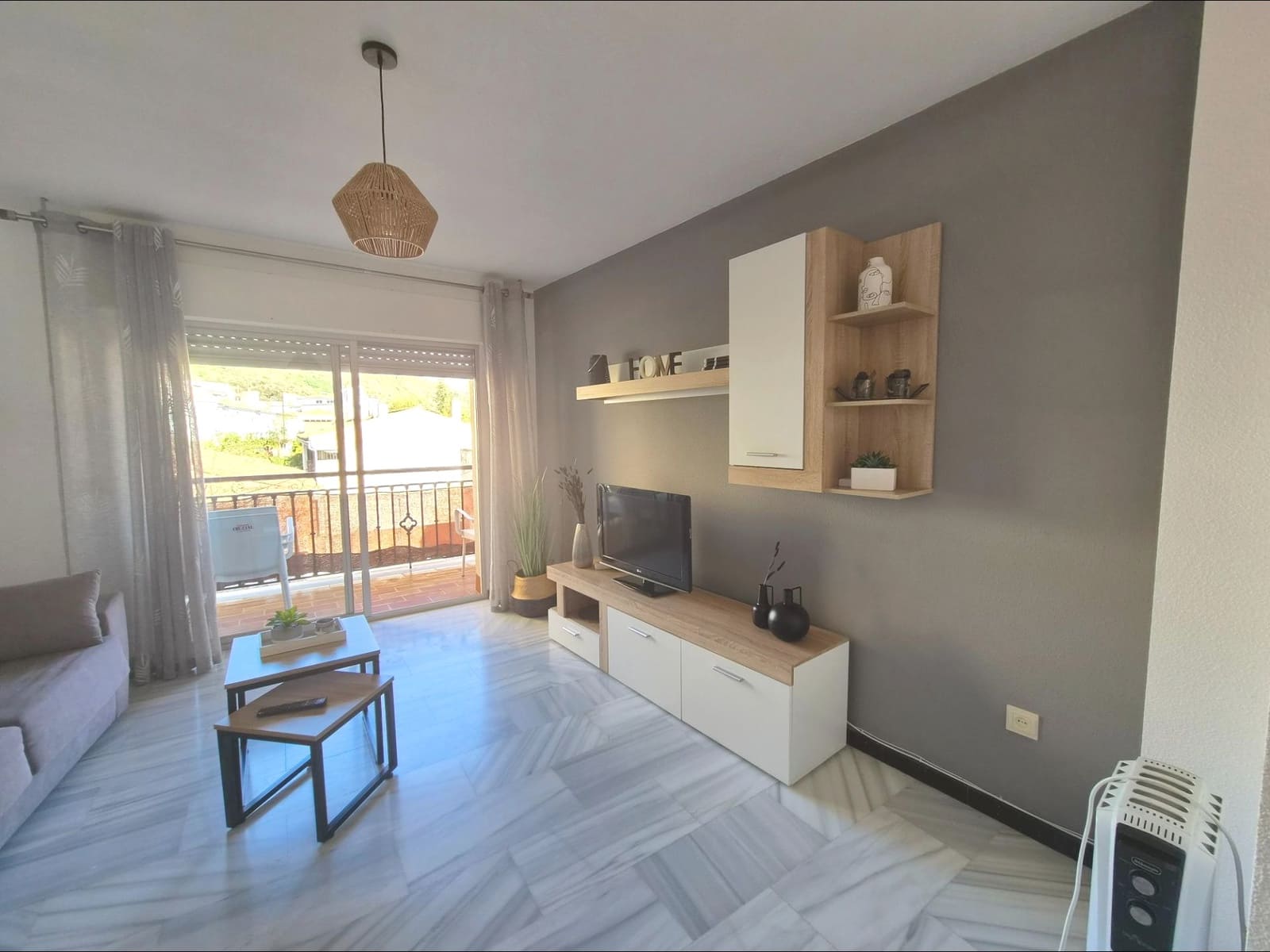 1 slaapkamer Flat te huur in Guejar Sierra - € 470 (Ref: 9788533)