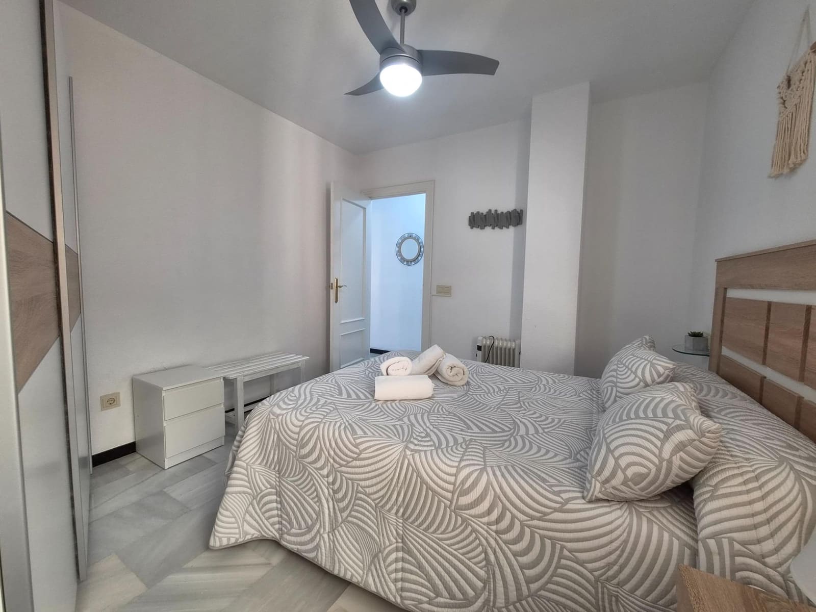 1 slaapkamer Flat te huur in Guejar Sierra - € 470 (Ref: 9788533)