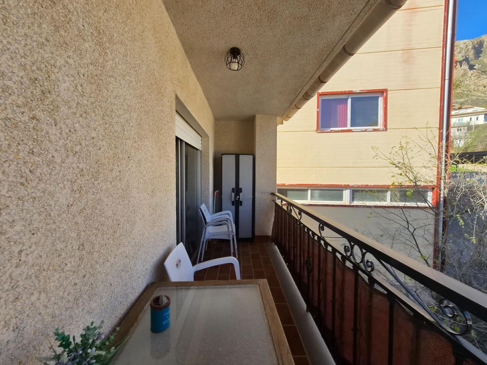 1 slaapkamer Flat te huur in Guejar Sierra - € 470 (Ref: 9788533)