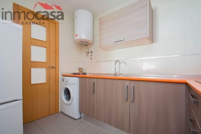 2 quarto Apartamento para venda em La Zubia com garagem - 175 000 € (Ref: 9791198)