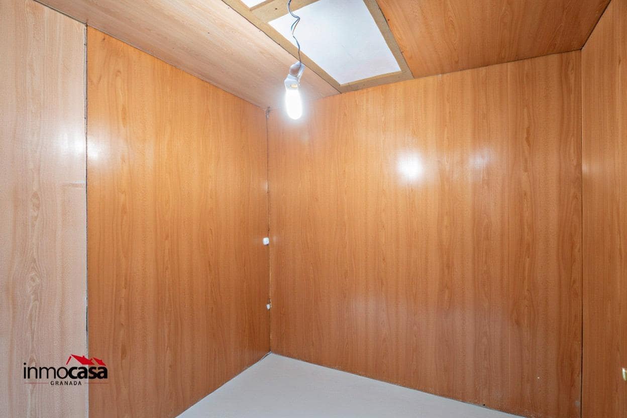 3 soveværelse Villa til salg i La Zubia med swimmingpool garage - € 272.000 (Ref: 9791201)