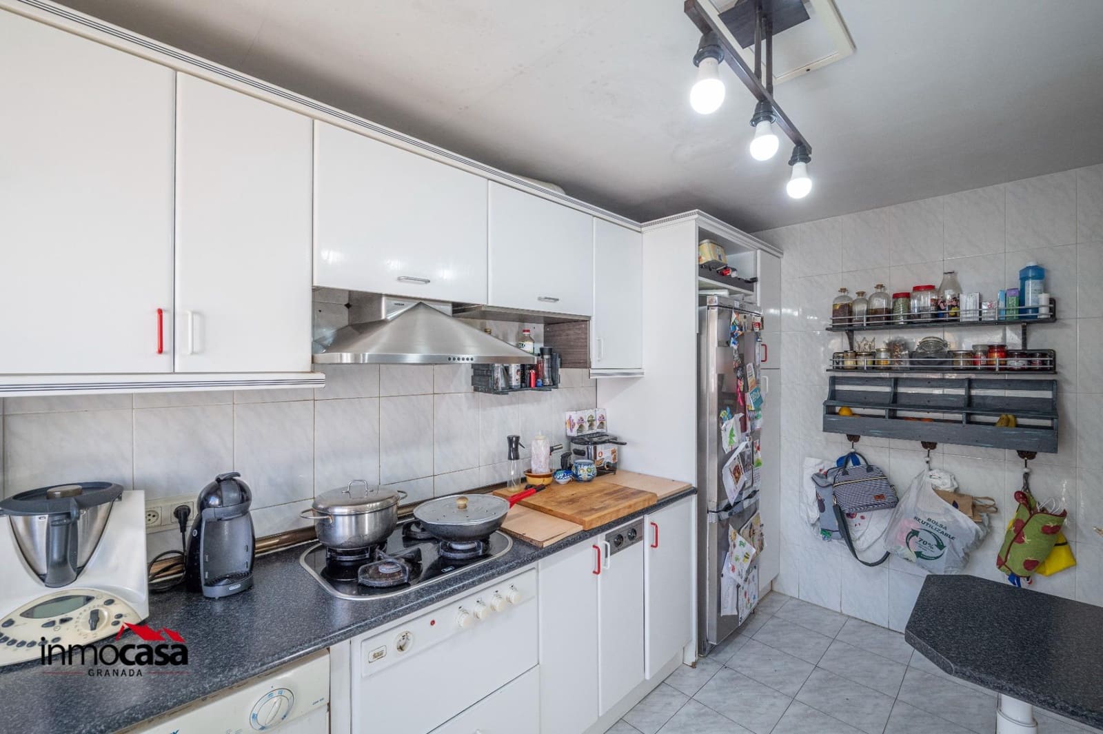 3 soveværelse Villa til salg i La Zubia med swimmingpool garage - € 272.000 (Ref: 9791201)