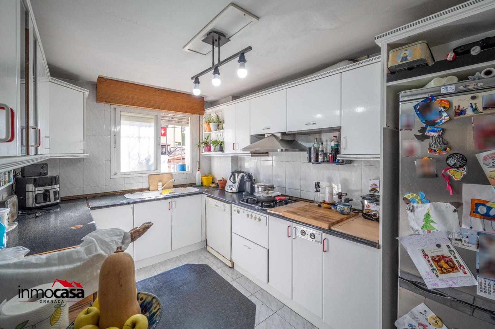 3 soveværelse Villa til salg i La Zubia med swimmingpool garage - € 272.000 (Ref: 9791201)