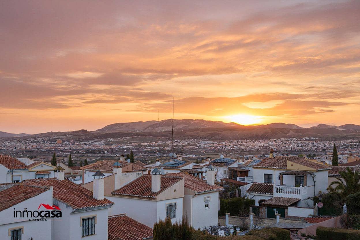 3 soveværelse Villa til salg i La Zubia med swimmingpool garage - € 272.000 (Ref: 9791201)